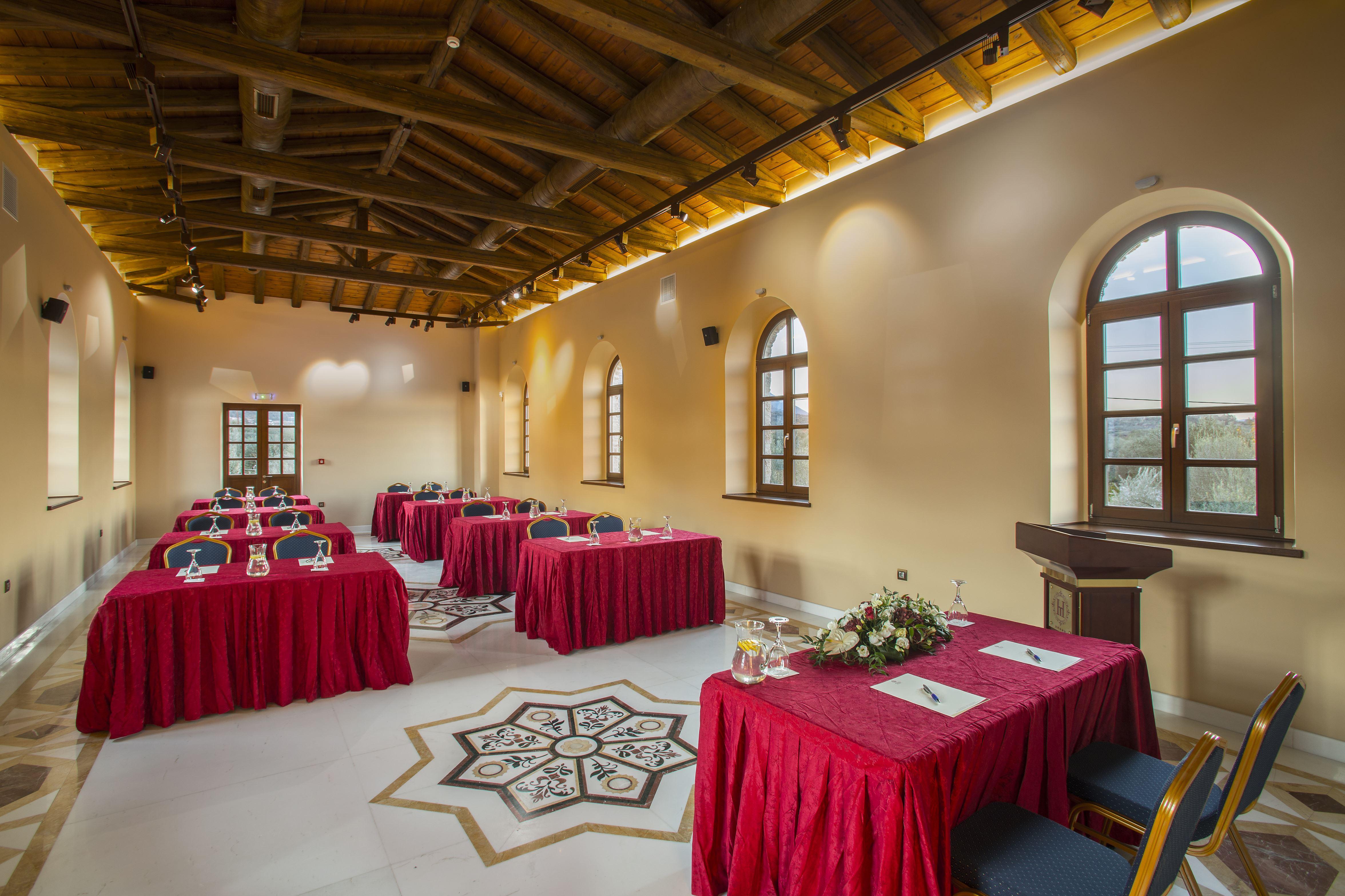 Mystras Grand Palace Resort & Spa Exteriör bild