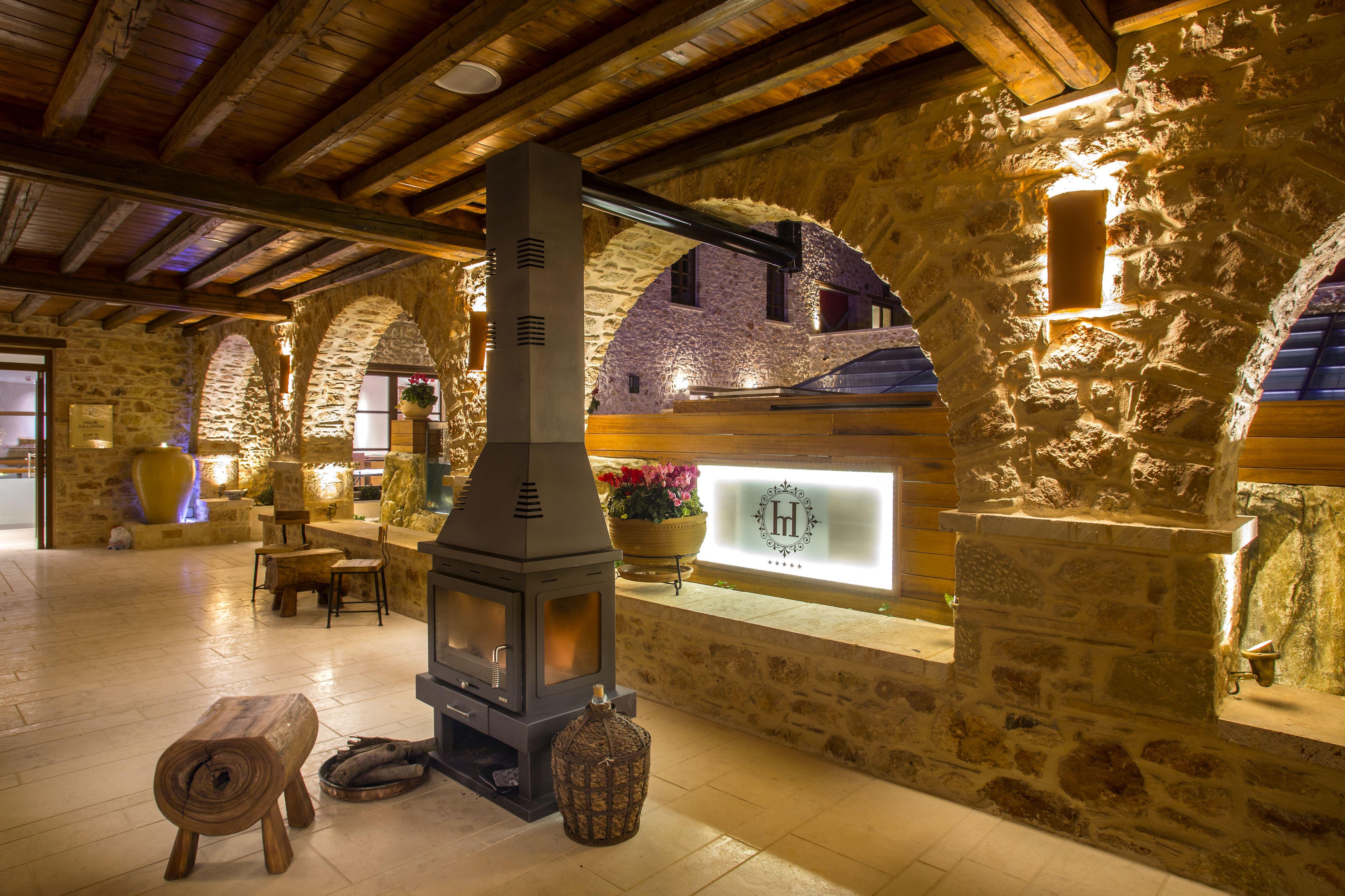 Mystras Grand Palace Resort & Spa Exteriör bild